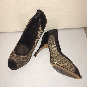 Donald J Pliner Leopard Heels